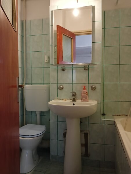 Dorobanti, garsoniera mobilata si utilata, str. Hatmanul Arbore