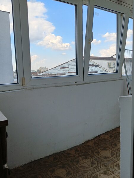 Dorobanti, garsoniera mobilata si utilata, str. Hatmanul Arbore